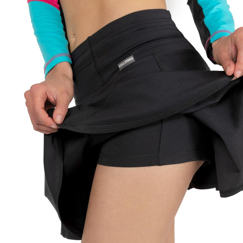 Falda short deportiva para mujer con secado rápido tecnologia UPF50+ para tus actividades al aire libre en la playa